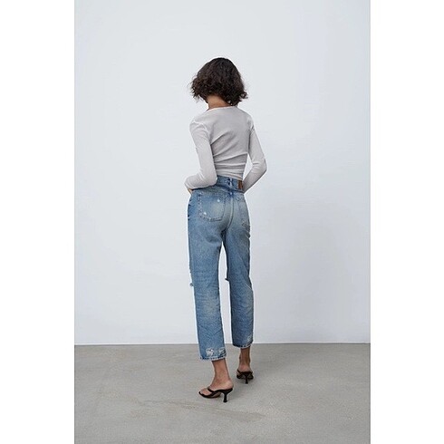 Zara Zara yırtık kot pantolon