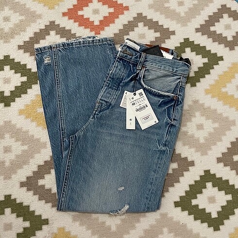 40 Beden Zara yırtık kot pantolon