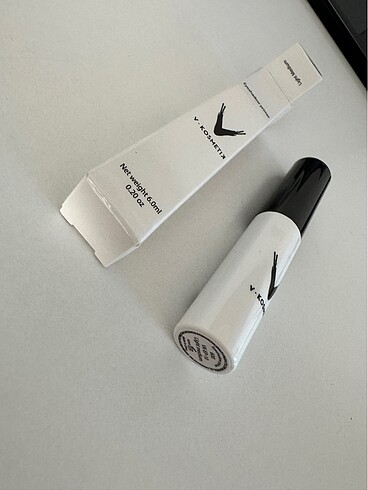  Beden V- Kosmetic Eyeshadow Primer