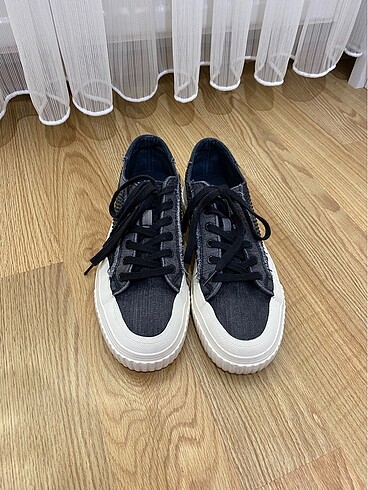 Zara Siyah Sneaker