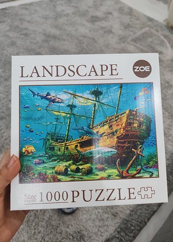 Altın Renkli 1000 Parça Denizaltı Puzzle
