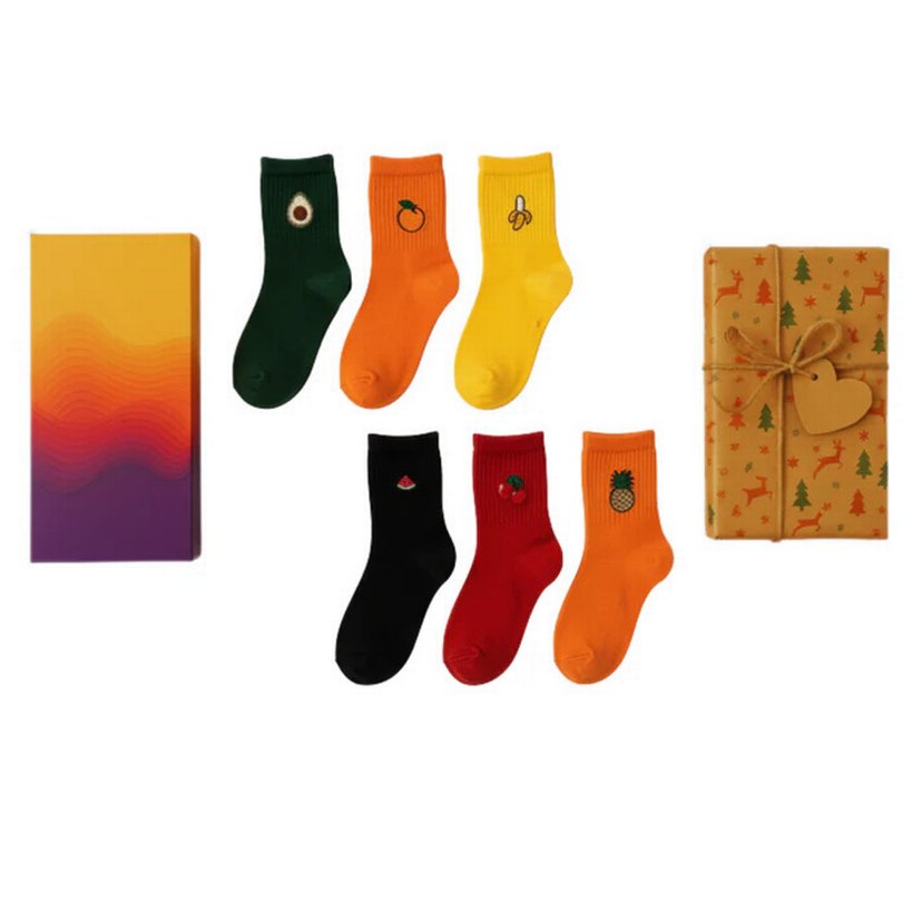 6 ad. Nakışlı Renkli unisex Çorap Seti 36-40 numara - Görsel 2