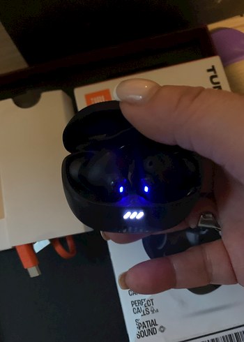 JBL kulaklık - Görsel 3