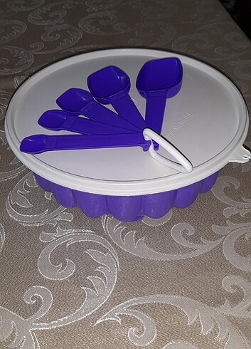 Beden mavi Renk TUPPERWARE PRENSES TACI VE ÖLÇÜ KAŞIKLARI