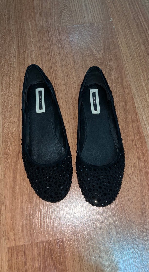 Siyah Boncuk Detaylı Dolgu Topuklu Kadın Babet - Görsel 2