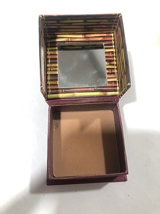 33 Beden camel Renk Benefit hoola bronzer