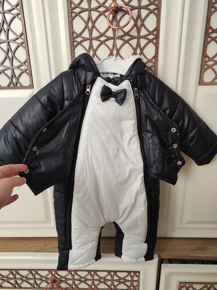 Tokalı Siyah-Beyaz Bebek Tulumu - Görsel 3