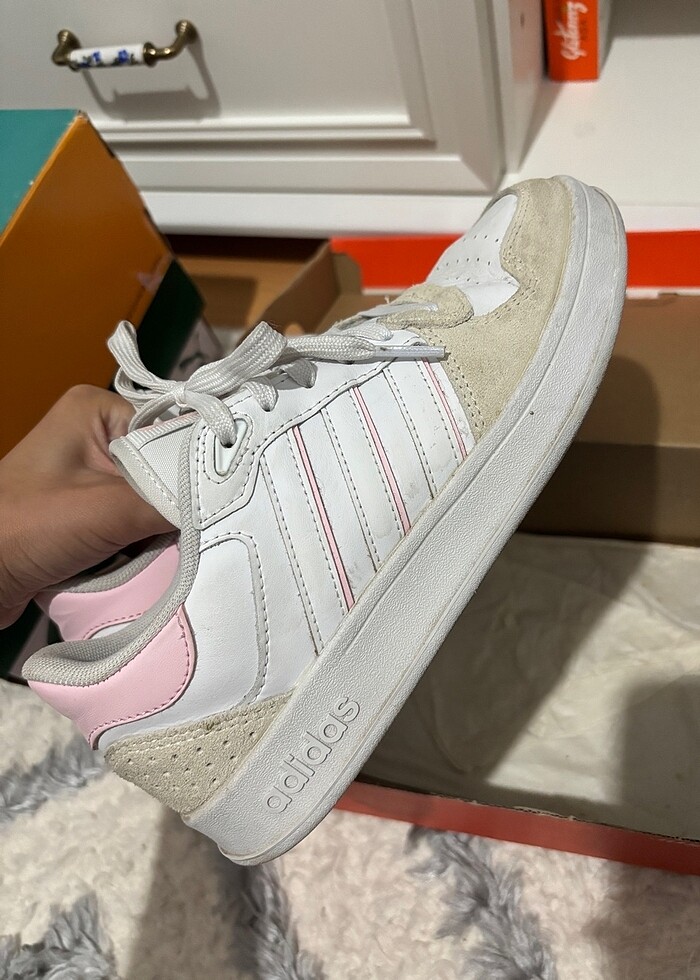Adidas - Görsel 2