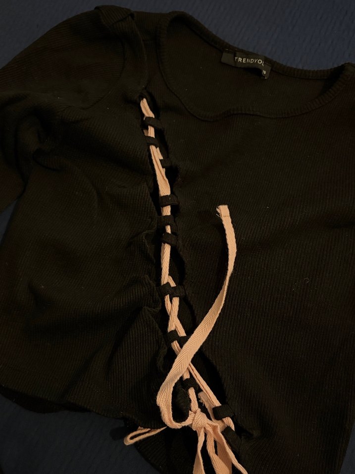 Uzun Kollu Siyah Bluz - Görsel 3