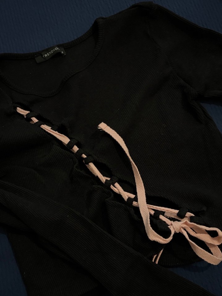 Uzun Kollu Siyah Bluz - Görsel 4