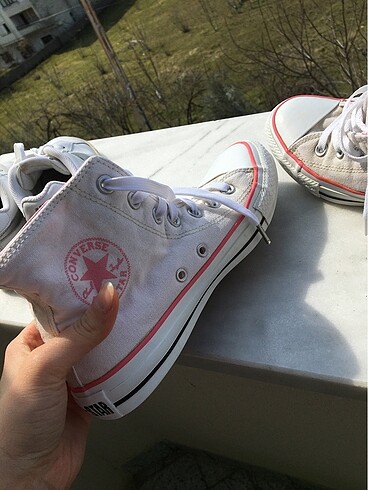 Converse