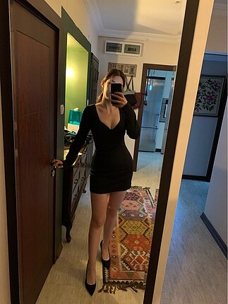 Zara siyah mini elbise