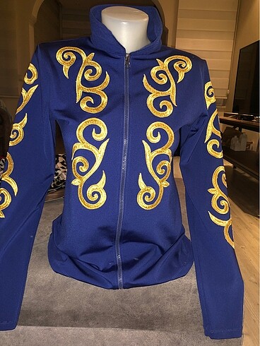 Desenli spor model