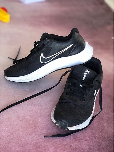 37,5 Nike Unisex Koşu Ayakkabısı