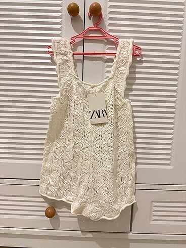 Zara Ajurlu Tulum
