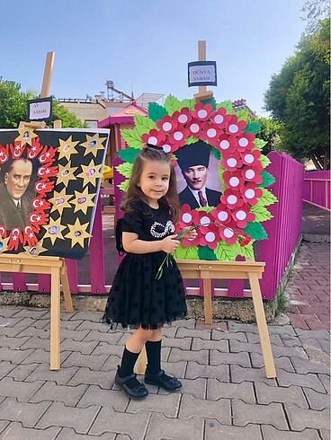 4 Yaş Beden siyah Renk LCW salopet tütü etek