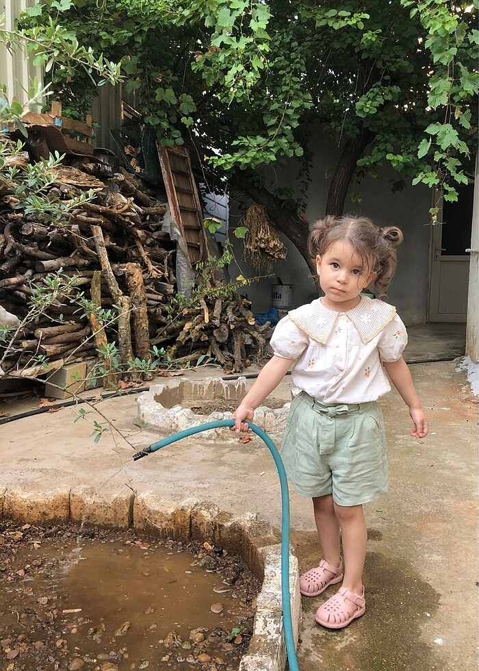 Gömlek ve şort - Görsel 3