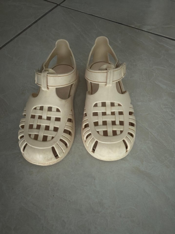 İgor krem sandalet - Görsel 2