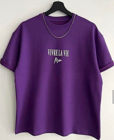 Vivre La Vie Tshirt