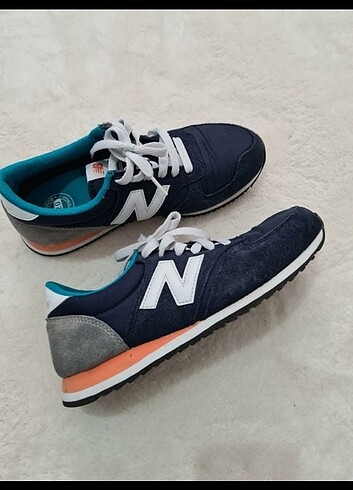 New balance spor ayakkabi