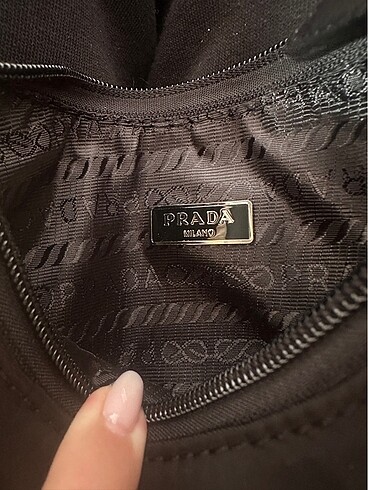 Beden siyah Renk ithal prada re edition 2000