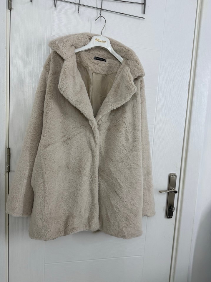 Krem Kürklü Midi Kadın Kaban - Görsel 5