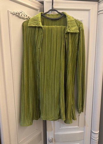 Yeşil Pilili Uzun Kadınsaten takım - Görsel 4