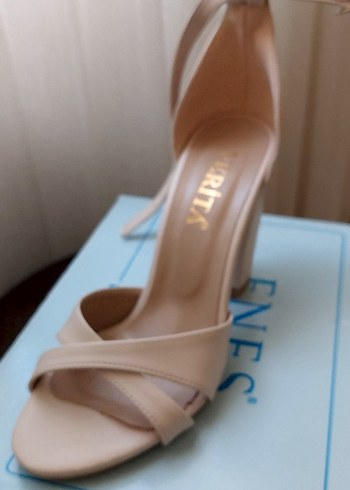 Bej Kadın Topuklu Sandalet - Görsel 4