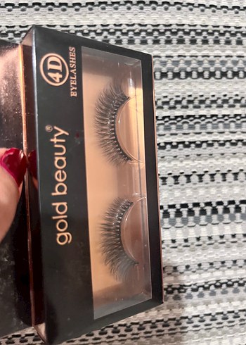 Gold Beauty 4D Parlak takma Kirpik - Görsel 3