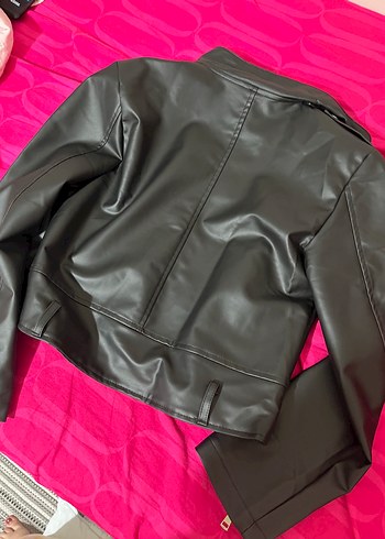 Trendyol & Milla Kadın Siyah Deri Biker Ceket