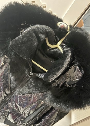 Siyah foxy viral Kürklü Kısa Kadın Kış Montu - Görsel 3