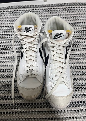 Nike blazer orijinal Beyaz Siyah Bağcıklı Spor Ayakkabı - Görsel 2