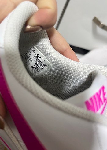 Nike Beyaz-Pembe Bağcıklı Spor Ayakkabı - Görsel 8