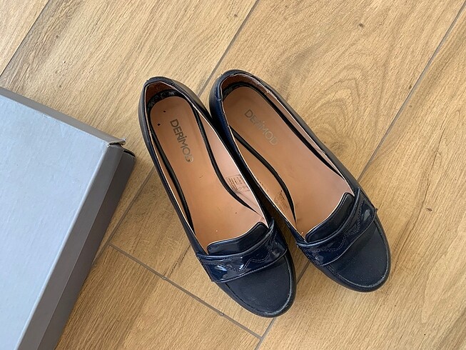 39 Beden Orijinal derimond loafer babet lacivert beyaz taban