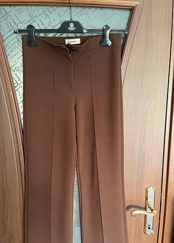 m Beden Kahverengi Kemerli Kadın Kumaş Pantolon