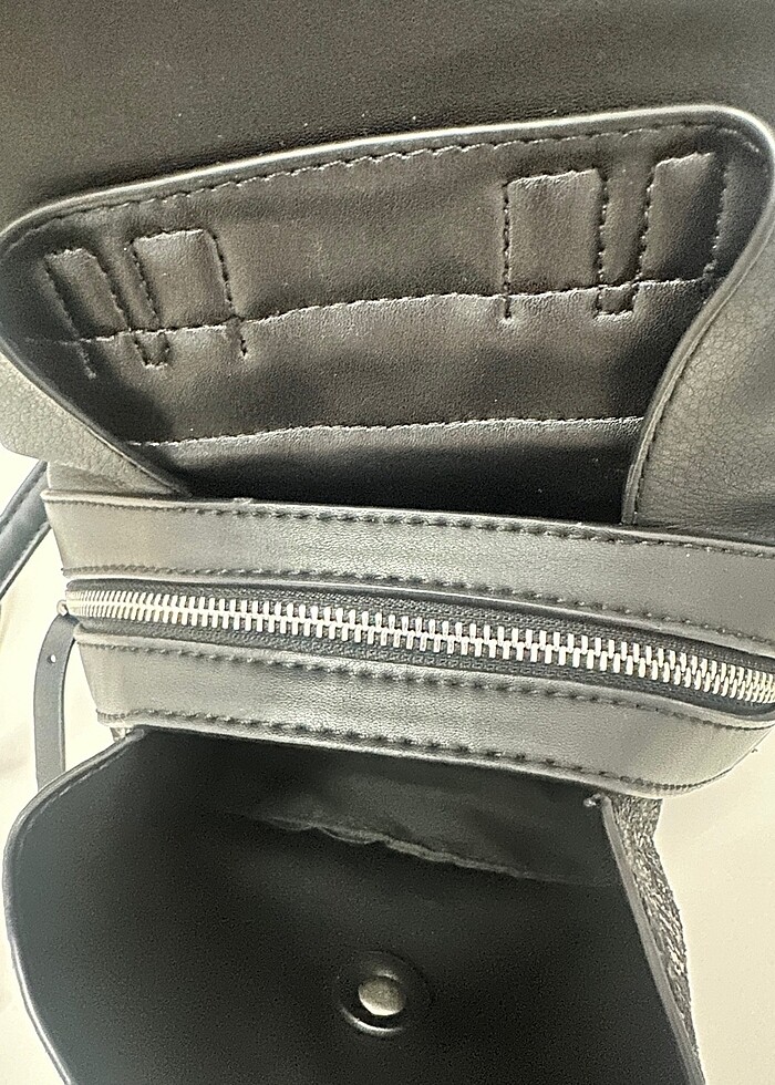 Kadın derimod sırt çantası - Görsel 2