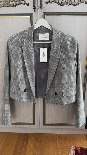 Stradivarius STRADİVARİUS CROP BLAZER CEKET