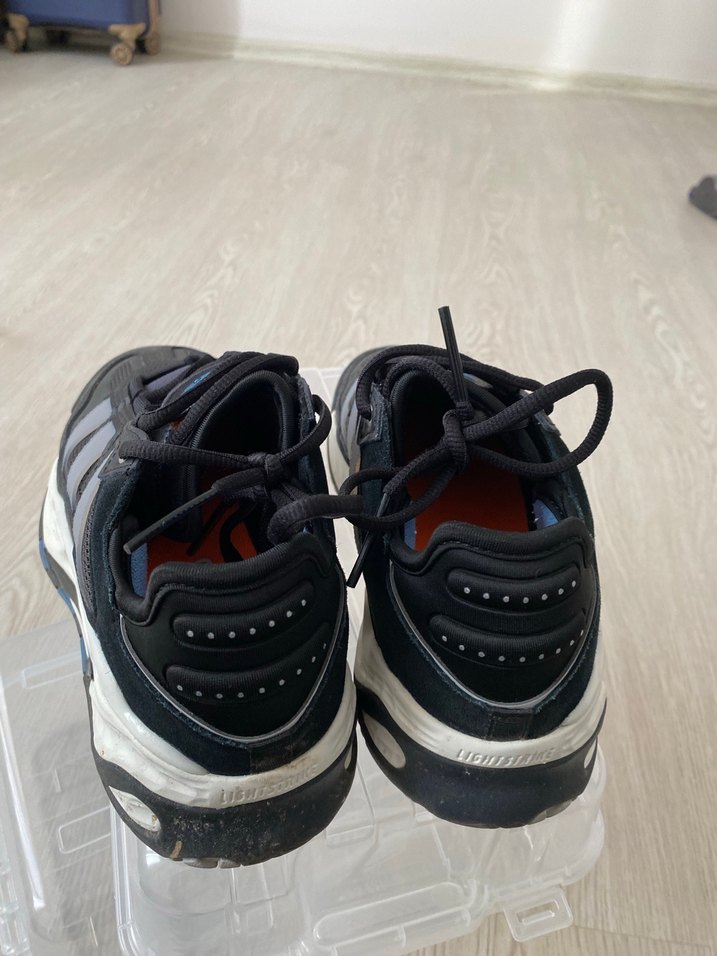 Kadın spor ayakkabı - Görsel 4