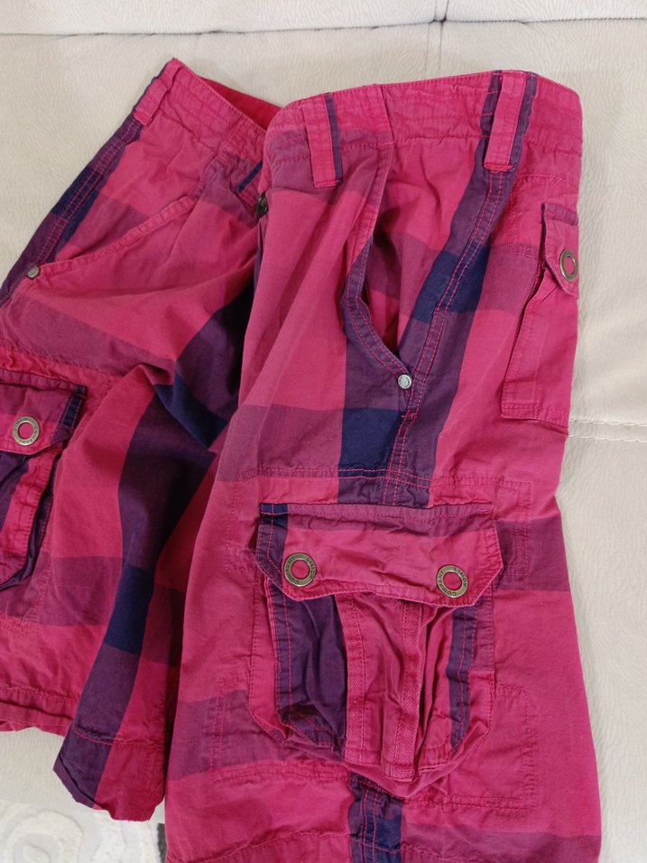 Erkek-Kadın Pembe Batik Desenli Kemerli Şort - Görsel 2