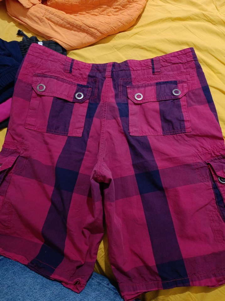 Erkek-Kadın Pembe Batik Desenli Kemerli Şort - Görsel 3