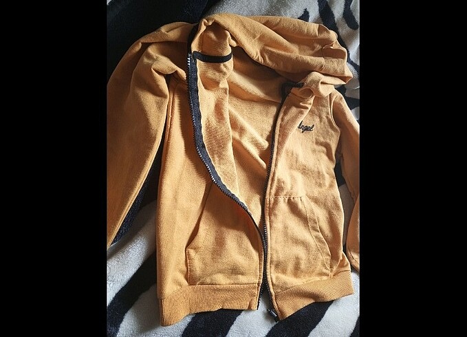 Bershka SWEATSHIRT