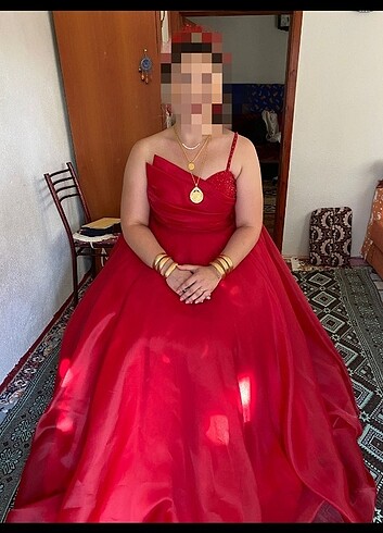 Kına kıyafeti