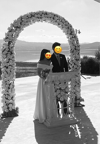 Saten Beyaz Abiye