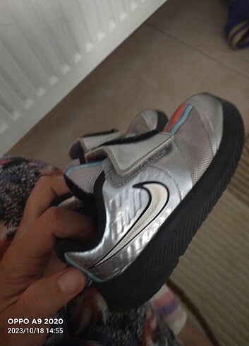 22 Beden Nike spor ayakkabı 