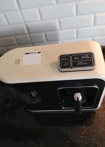 Beyaz ve Siyah Plus+mod Kahve Makinesi - Görsel 2