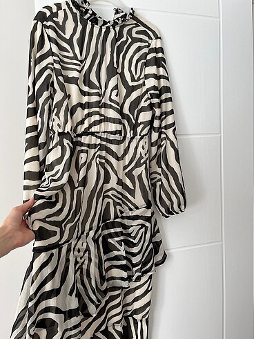 Zebra desen elbise