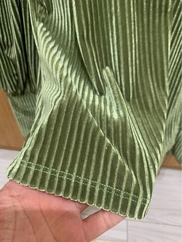 m Beden yeşil Renk Yeni kadıfe bluz