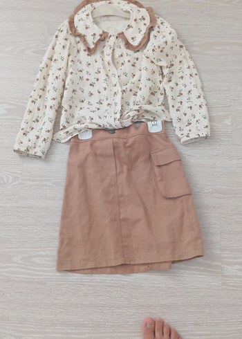 Kız Çocuk Bej Çiçekli Gömlek - Görsel 2