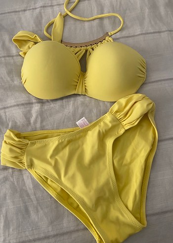 Victoria s Secret 38