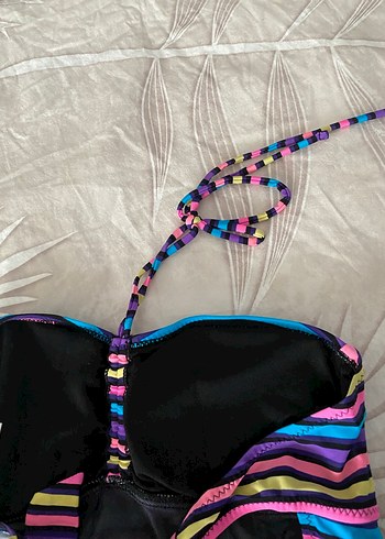 Renkli Çizgili Askılı Mayo - Görsel 3